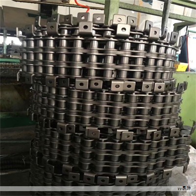 水泥是建筑行业的基础材料，具有明显的周期性与投资拉动特征，与宏观经济周期及固定资产投资波动高度相关。下面梳理产业链各环节的要点及在当前景气度下代表性企业的经营表现与趋势走向。