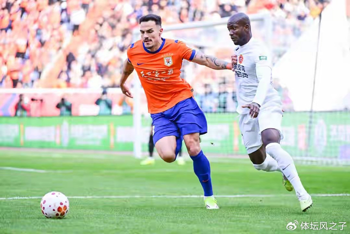 山东泰山2-1力克北京国安 阿尔瓦罗成后防定海神