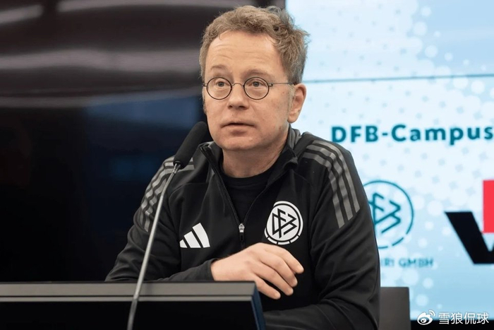 德甲裁判误判迪亚斯假摔引争议，德国足协坚持