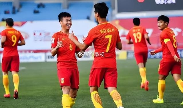 18岁中国小将三场三球冲刺英伦 留洋之路开启新